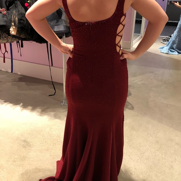 Prom Dress - Picture 2 of 4